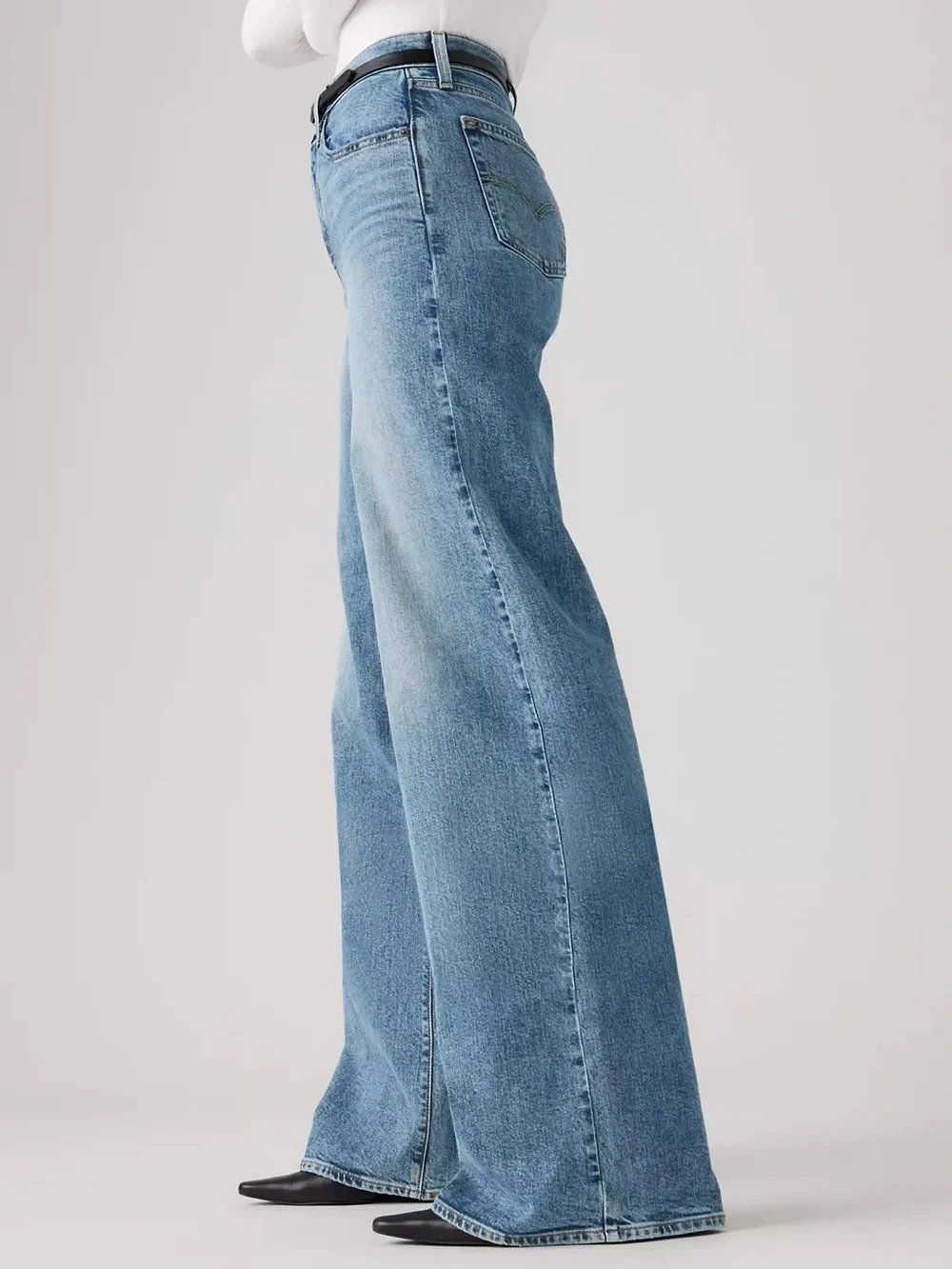 Levi’s 728 High Rise Wide Leg Jeans